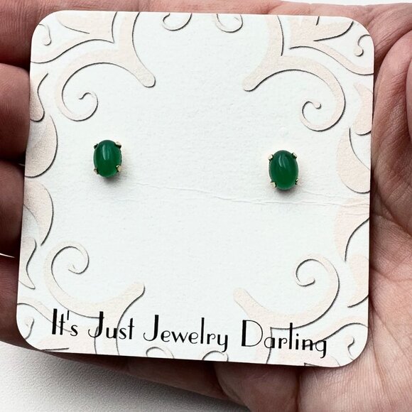 14K Yellow Gold Womens Earrings Pierced Green Chrysophrase Stud Gift Idea for He - Picture 2 of 3